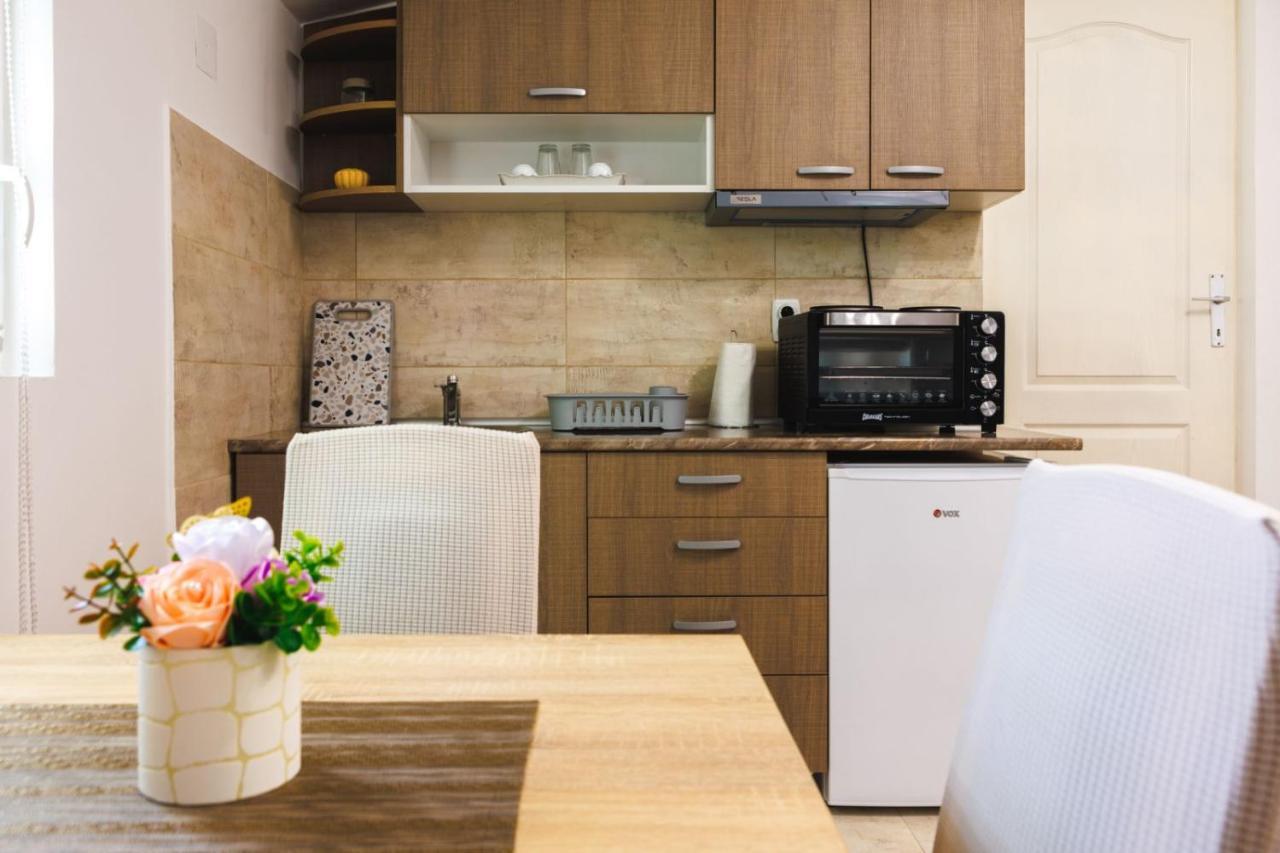 Apartmani Dordevic Golubac Ngoại thất bức ảnh