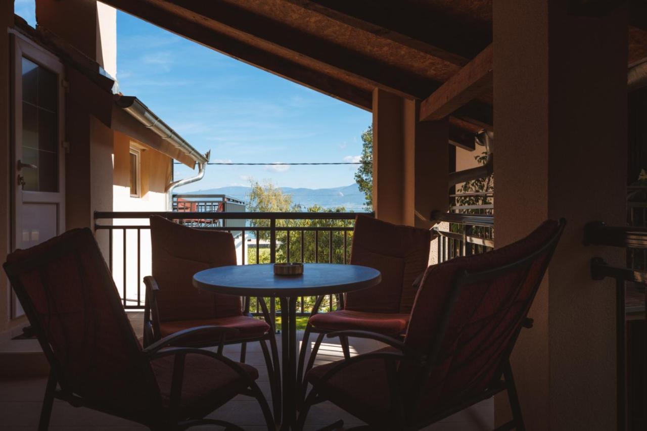 Apartmani Dordevic Golubac Ngoại thất bức ảnh